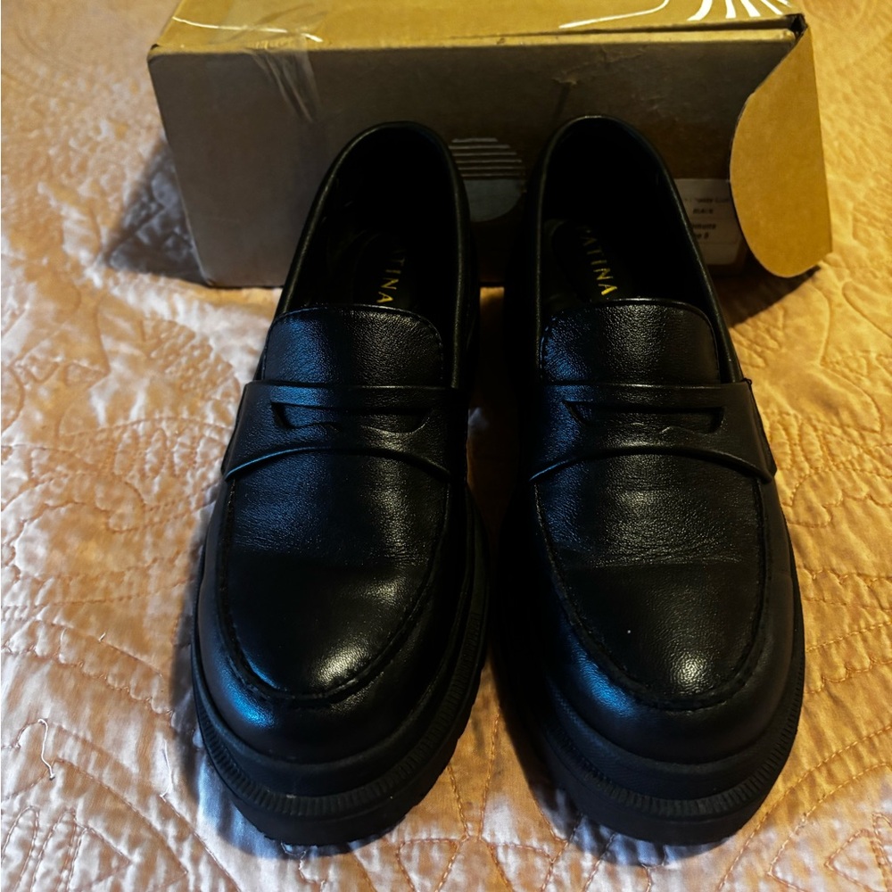 Portland Leather Black Patina Loafers